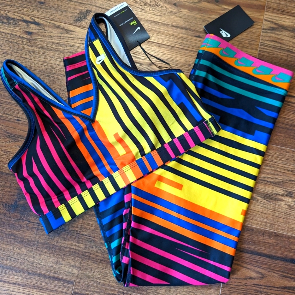 2pc Nike Leggings & Sports Bra